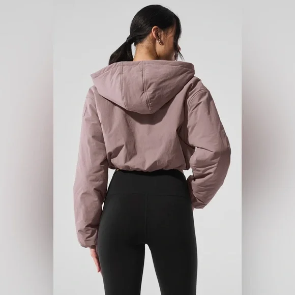 ALO Yoga NWT Cropped Mountain Peak Full Zip hoodie Jacket Mushroom Color Size L